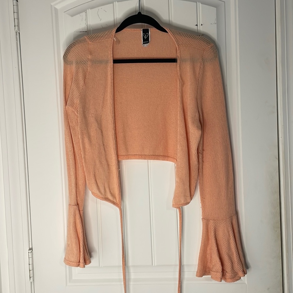 Cropped peach cardigan